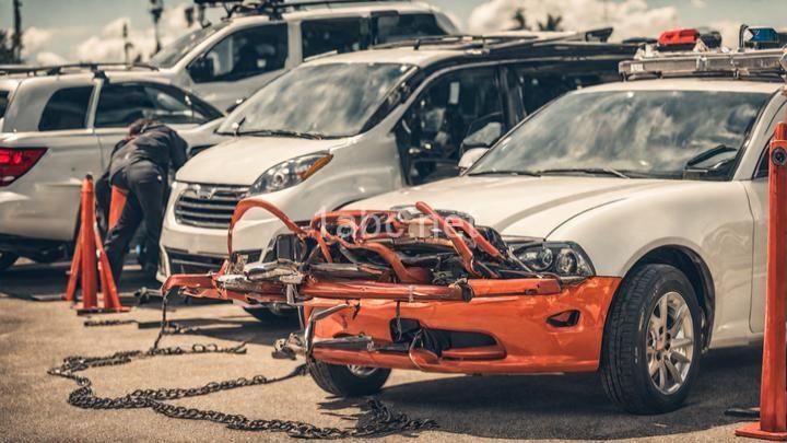 Top 5 Tools and Equipment for Securing Vehicles during Towing