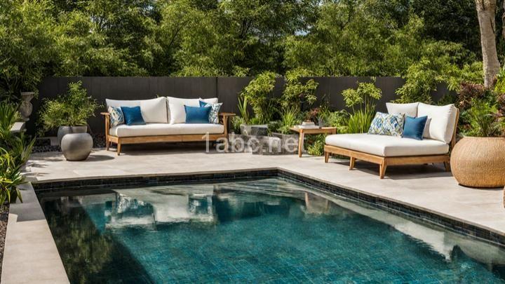 5 Eco-Friendly Pool Maintenance Hacks for a Sustainable Outdoor Living